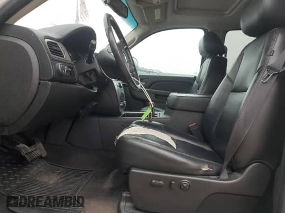 2012 Chevrolet Silverado 1500 LTZ with VIN 3GCPCTE0XCG186727, listed as a Copart auction lot 84007604 with 242,722 mi miles and Clean title. Bid and sale history available at DreamBid. Image 7.