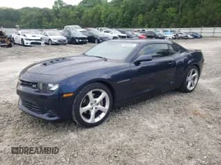 2015 Chevrolet Camaro SS z VIN 2G1FH1EJ1F9304147, wystawiony jako Copart lot #56987975 z przebiegiem 121 111 mil mil oraz Szkoda całkowita • Salvage title. Historia ofert i sprzedaży dostępna na DreamBid. Obrazek 1.