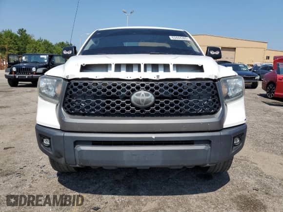2019 Toyota Tundra SR с VIN 5TFUM5F15KX083602, выставлен на аукционе Copart как лот 63444305 с пробегом 215 718 миль миль и Чистый • Clean title. История ставок и продаж доступна на DreamBid. Изображение 5.
