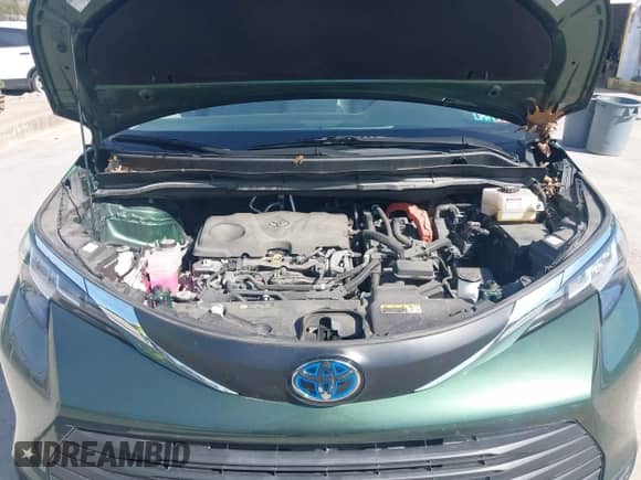 2021 Toyota Sienna LE with VIN 5TDKSKFCXMS023790, listed as a IAAI auction lot 43308235 with 49,430 mi miles and . Bid and sale history available at DreamBid. Image 10.