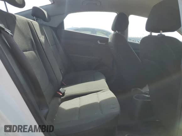 2018 Hyundai Accent SEL with VIN 3KPC24A31JE019561, listed as a Copart auction lot 84365955 with 103,201 mi miles and Salvage title. Bid and sale history available at DreamBid. Image 10.
