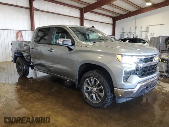 2025 Chevrolet Silverado 1500 z VIN 3GCPKKEK5SG139036, wystawiony jako Copart lot #68049775 z przebiegiem 8 130 mil mil oraz Szkoda całkowita • Salvage title. Historia ofert i sprzedaży dostępna na DreamBid. Obrazek 4.