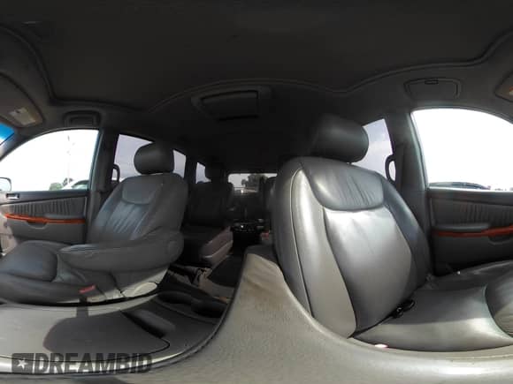 2008 Toyota Sienna XLE z VIN 5TDBK22C98S014316, wystawiony jako IAAI lot #42558176 z przebiegiem Nie podano mil oraz . Historia ofert i sprzedaży dostępna na DreamBid. Obrazek 18.