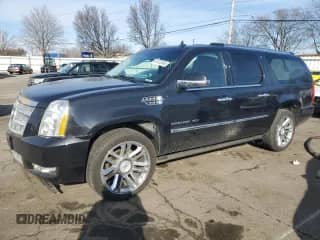 2012 Cadillac Escalade ESV Platinum Edition с VIN 1GYS4KEF3CR174449, выставлен на аукционе Copart как лот 44722545 с пробегом 157 224 миль миль и Списание • Salvage title. История ставок и продаж доступна на DreamBid. Изображение 1.