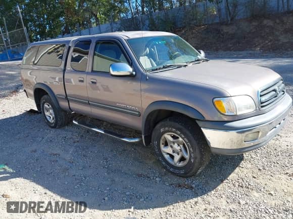 2002 Toyota Tundra SR5 с VIN 5TBBT44152S311085, выставлен на аукционе IAAI как лот 43374876 с пробегом 196 626 миль миль и . История ставок и продаж доступна на DreamBid. Изображение 1.