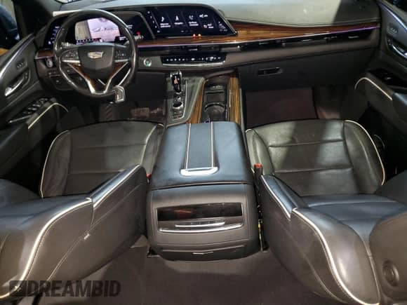 2021 Cadillac Escalade Premium Luxury with VIN 1GYS4BKL6MR402472, listed as a Copart auction lot 65067835 with 82,159 mi miles and Non repairable. Bid and sale history available at DreamBid. Image 8.