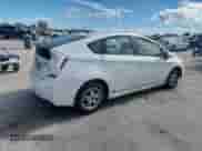 2010 Toyota Prius II z VIN JTDKN3DU7A0037993, wystawiony jako Copart lot #86872405 z przebiegiem Nie podano mil oraz Szkoda całkowita • Salvage title. Historia ofert i sprzedaży dostępna na DreamBid. Obrazek 3.