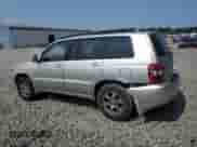 2004 Toyota Highlander with VIN JTEEP21A340049439, listed as a Copart auction lot 67786935 with 176,546 mi miles and Salvage title. Bid and sale history available at DreamBid. Image 2.