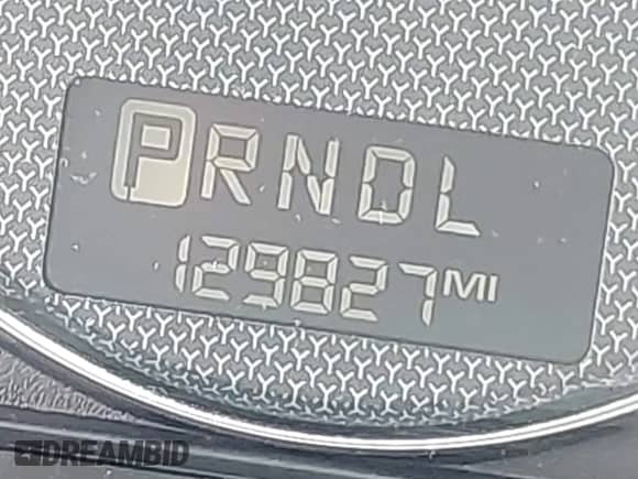 2006 Chevrolet Malibu 1LS z VIN 1G1ZS51F86F240350, wystawiony jako IAAI lot #43030982 z przebiegiem 129 827 mil mil oraz . Historia ofert i sprzedaży dostępna na DreamBid. Obrazek 12.