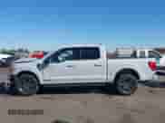 2023 Ford F-150 XL z VIN 1FTFW1ED8PFD06820, wystawiony jako IAAI lot #43155999 z przebiegiem 104 441 mil mil oraz . Historia ofert i sprzedaży dostępna na DreamBid. Obrazek 14.