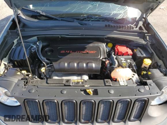 2018 Jeep Renegade Altitude with VIN ZACCJABB0JPH39718, listed as a Copart auction lot 80542675 with 80,587 mi miles and Salvage title. Bid and sale history available at DreamBid. Image 11.