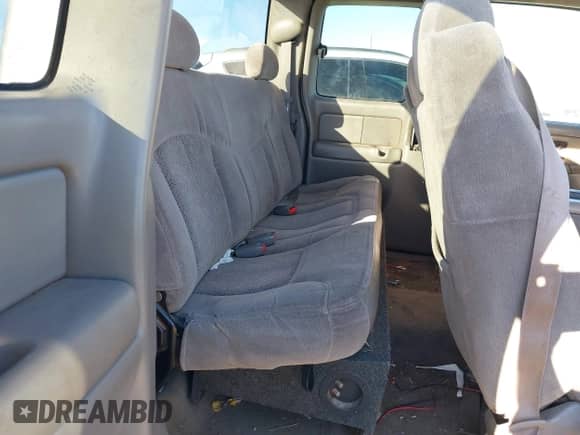 2000 Chevrolet Silverado 1500 with VIN 2GCEC19V3Y1330135, listed as a IAAI auction lot 43507774 with Not provided miles and . Bid and sale history available at DreamBid. Image 8.