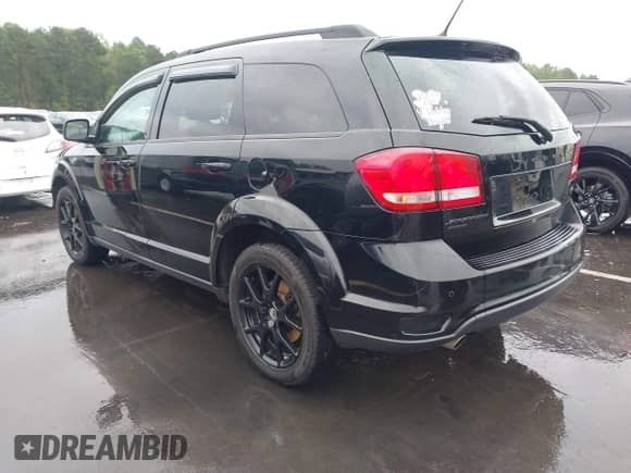 2015 Dodge Journey R/T with VIN 3C4PDDEG1FT693527, listed as a IAAI auction lot 43292719 with 261,215 mi miles and . Bid and sale history available at DreamBid. Image 3.