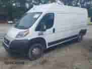 2019 Ram ProMaster Cargo z VIN 3C6TRVDG4KE541383, wystawiony jako IAAI lot #42309591 z przebiegiem 88 966 mil mil oraz . Historia ofert i sprzedaży dostępna na DreamBid. Obrazek 2.