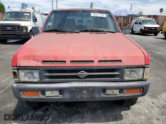 1994 Nissan Pathfinder LE with VIN JN8HD17S3RW203645, listed as a Copart auction lot 69657735 with 287,656 mi miles and Salvage title. Bid and sale history available at DreamBid. Image 5.