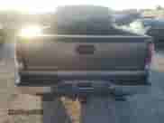 2000 Chevrolet Silverado 1500 LS z VIN 1GCEC19T1YZ370476, wystawiony jako Copart lot #62553415 z przebiegiem 164 786 mil mil oraz Szkoda całkowita • Salvage title. Historia ofert i sprzedaży dostępna na DreamBid. Obrazek 6.