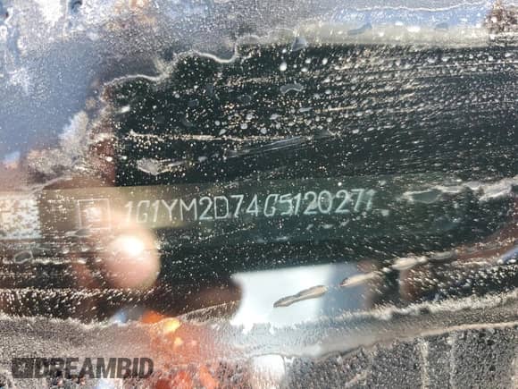 2016 Chevrolet Corvette Z51 3LT z VIN 1G1YM2D74G5120271, wystawiony jako Copart lot #67596254 z przebiegiem Nie podano mil oraz Szkoda całkowita • Salvage title. Historia ofert i sprzedaży dostępna na DreamBid. Obrazek 12.