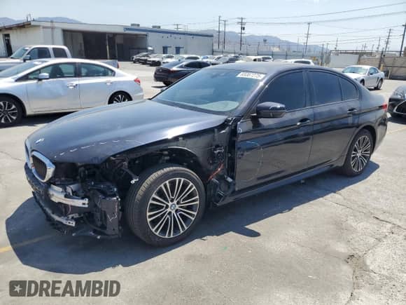 2020 BMW 5 Series 530e с VIN WBAJA9C02LCD11756, выставлен на аукционе Copart как лот 65387275 с пробегом 80 421 миль миль и Списание • Salvage title. История ставок и продаж доступна на DreamBid. Изображение 1.