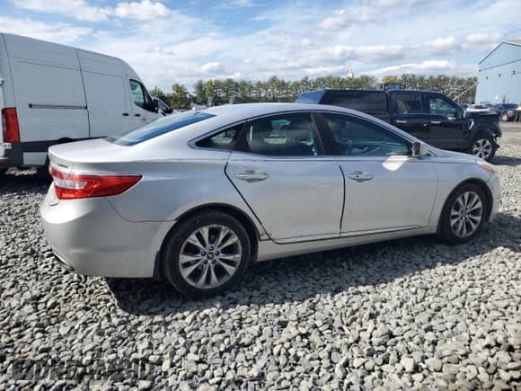 2014 Hyundai Azera Limited z VIN KMHFH4JG9EA413683, wystawiony jako Copart lot #72743934 z przebiegiem 155 366 mil mil oraz Szkoda całkowita • Salvage title. Historia ofert i sprzedaży dostępna na DreamBid. Obrazek 3.