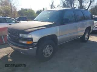 2004 Chevrolet Tahoe Special Service z VIN 1GNEK13V44J293230, wystawiony jako IAAI lot #42004302 z przebiegiem 157 924 mil mil oraz . Historia ofert i sprzedaży dostępna na DreamBid. Obrazek 2.