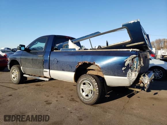 2004 Dodge 2500 SLT with VIN 3D7KU26D14G139421, listed as a Copart auction lot 42533645 with 146,935 mi miles and Salvage title. Bid and sale history available at DreamBid. Image 2.