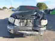 2017 Toyota Tundra Platinum с VIN 5TFAY5F13HX640538, выставлен на аукционе IAAI как лот 42990915 с пробегом 145 304 миль миль и . История ставок и продаж доступна на DreamBid. Изображение 12.