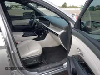 2025 Hyundai Tucson Limited z VIN 5NMJECDE4SH485162, wystawiony jako IAAI lot #43380041 z przebiegiem 10 394 mil mil oraz . Historia ofert i sprzedaży dostępna na DreamBid. Obrazek 5.