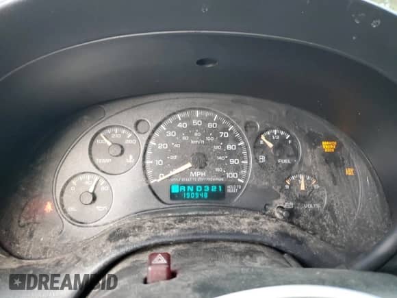 2003 Chevrolet S-10 LS with VIN 1GCCS19H338211799, listed as a Copart auction lot 85880834 with 190,948 mi miles and Salvage title. Bid and sale history available at DreamBid. Image 9.