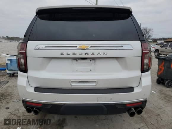 2021 Chevrolet Suburban Premier with VIN 1GNSCFKD2MR216332, listed as a Copart auction lot 81177094 with 43,734 mi miles and Clean title. Bid and sale history available at DreamBid. Image 6.