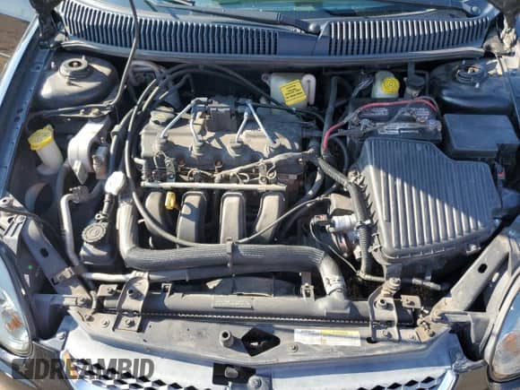 2005 Dodge Neon SXT with VIN 1B3ES56C45D250809, listed as a Copart auction lot 70981585 with 119,262 mi miles and Salvage title. Bid and sale history available at DreamBid. Image 11.