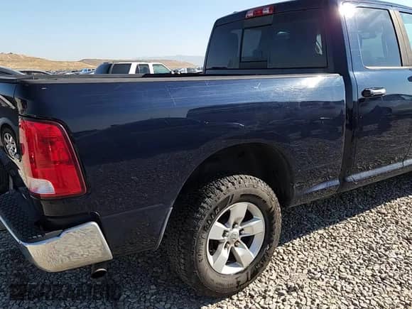 2015 Ram 1500 Big Horn с VIN 1C6RR7GT7FS601187, выставлен на аукционе Copart как лот 71049595 с пробегом 148 474 миль миль и Списание • Salvage title. История ставок и продаж доступна на DreamBid. Изображение 13.