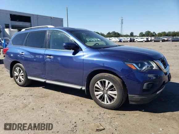 2017 Nissan Pathfinder S with VIN 5N1DR2MN0HC656231, listed as a Copart auction lot 82187745 with 170,950 mi miles and Salvage title. Bid and sale history available at DreamBid. Image 4.