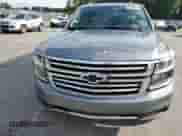 2020 Chevrolet Tahoe LT z VIN 1GNSKBKCXLR295198, wystawiony jako Copart lot #65988315 z przebiegiem 138 357 mil mil oraz Szkoda całkowita • Salvage title. Historia ofert i sprzedaży dostępna na DreamBid. Obrazek 5.