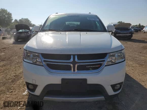 2017 Dodge Journey SXT with VIN 3C4PDDBG2HT575476, listed as a Copart auction lot 68431035 with 94,526 mi miles and Salvage title. Bid and sale history available at DreamBid. Image 5.