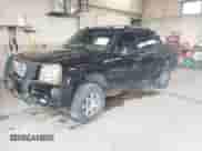 2005 Cadillac Escalade EXT z VIN 3GYEK62N55G153966, wystawiony jako IAAI lot #42310541 z przebiegiem Nie podano mil oraz . Historia ofert i sprzedaży dostępna na DreamBid. Obrazek 2.