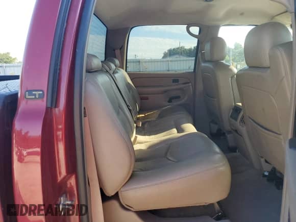 2004 Chevrolet Silverado 2500HD LS с VIN 1GCHC23224F191541, выставлен на аукционе Copart как лот 69824275 с пробегом 188 102 миль миль и Списание • Salvage title. История ставок и продаж доступна на DreamBid. Изображение 10.