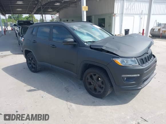 2018 Jeep Compass Limited z VIN 3C4NJDCB1JT130963, wystawiony jako IAAI lot #43107905 z przebiegiem 59 200 mil mil oraz . Historia ofert i sprzedaży dostępna na DreamBid. Obrazek 1.