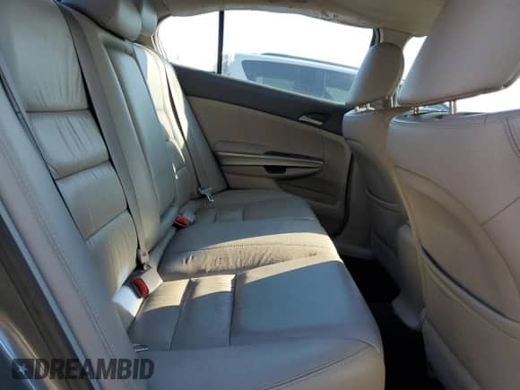 2009 Honda Accord EX-L z VIN 1HGCP36859A024360, wystawiony jako Copart lot #81275665 z przebiegiem 147 584 mil mil oraz Szkoda całkowita • Salvage title. Historia ofert i sprzedaży dostępna na DreamBid. Obrazek 10.