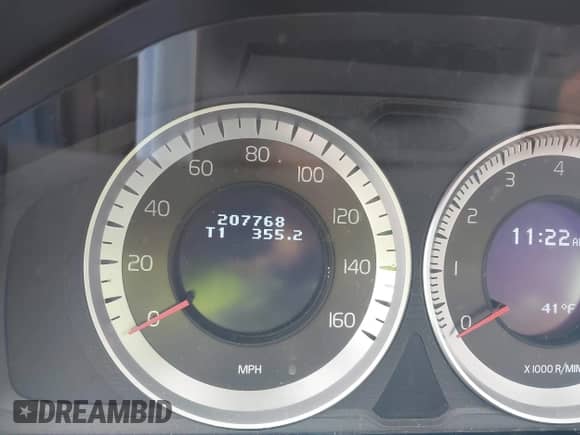 2013 Volvo S60 T5 с VIN YV1612FHXD2178065, выставлен на аукционе IAAI как лот 41658739 с пробегом 207 768 миль миль и . История ставок и продаж доступна на DreamBid. Изображение 7.