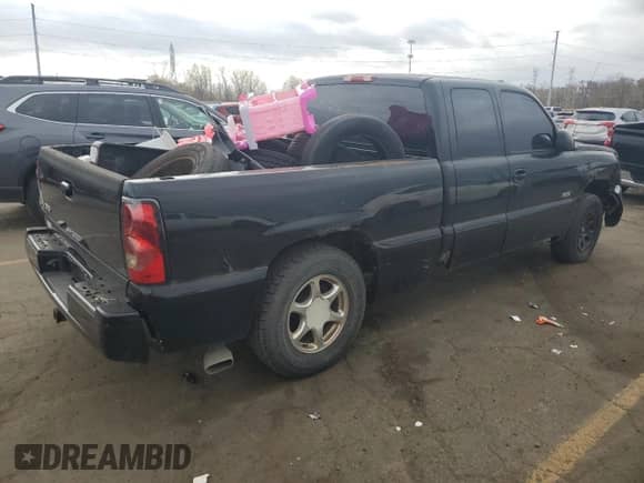 2005 Chevrolet Silverado SS с VIN 2GCEK19N751150820, выставлен на аукционе Copart как лот 77775794 с пробегом Не указан миль и Чистый • Clean title. История ставок и продаж доступна на DreamBid. Изображение 3.