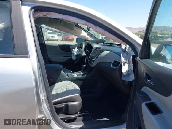 2021 Chevrolet Equinox LS с VIN 3GNAXFEV7MS127275, выставлен на аукционе IAAI как лот 42350753 с пробегом 43 477 миль миль и . История ставок и продаж доступна на DreamBid. Изображение 5.