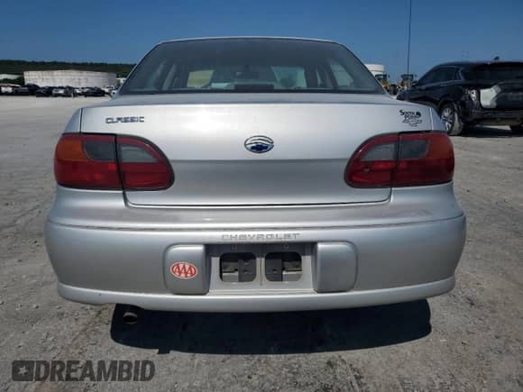 2005 Chevrolet Malibu Classic z VIN 1G1ND52FX5M113794, wystawiony jako Copart lot #65444925 z przebiegiem 84 887 mil mil oraz Szkoda całkowita • Salvage title. Historia ofert i sprzedaży dostępna na DreamBid. Obrazek 6.