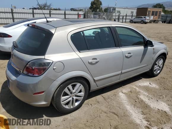 2008 Saturn Astra XR with VIN W08AT671385077062, listed as a Copart auction lot 55727034 with 167,090 mi miles and Salvage title. Bid and sale history available at DreamBid. Image 3.