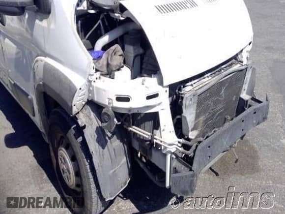 2018 Ram ProMaster Cargo с VIN 3C6URVHG9JE131546, выставлен на аукционе IAAI как лот 43578596 с пробегом 109 953 миль миль и . История ставок и продаж доступна на DreamBid. Изображение 12.