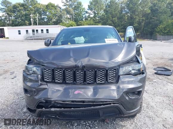 2019 Jeep Grand Cherokee Altitude z VIN 1C4RJEAG3KC798699, wystawiony jako IAAI lot #43084994 z przebiegiem 108 230 mil mil oraz . Historia ofert i sprzedaży dostępna na DreamBid. Obrazek 12.