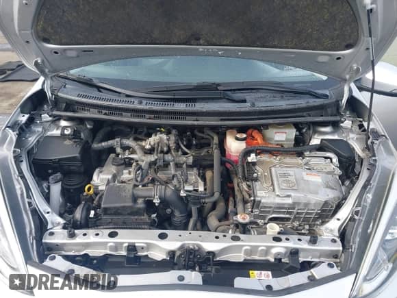 2018 Toyota Prius Four z VIN JTDKDTB30J1619716, wystawiony jako IAAI lot #43536219 z przebiegiem 50 028 mil mil oraz . Historia ofert i sprzedaży dostępna na DreamBid. Obrazek 10.