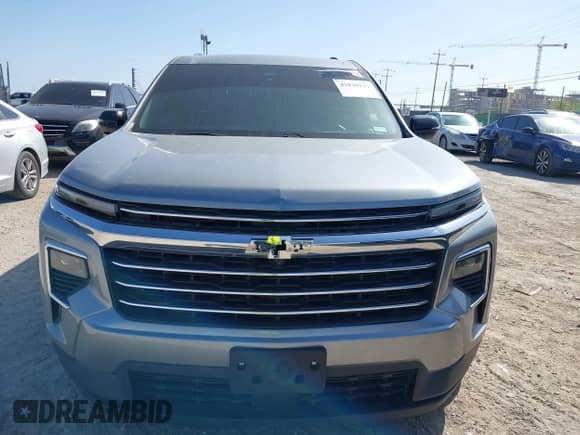 2024 Chevrolet Traverse FWD LT with VIN 1GNERGKS6RJ173409, listed as a IAAI auction lot 42830241 with 22,247 mi miles and . Bid and sale history available at DreamBid. Image 12.