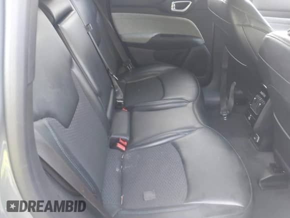 2023 Jeep Compass Latitude z VIN 3C4NJDBN9PT546487, wystawiony jako IAAI lot #43053671 z przebiegiem 16 170 mil mil oraz . Historia ofert i sprzedaży dostępna na DreamBid. Obrazek 8.