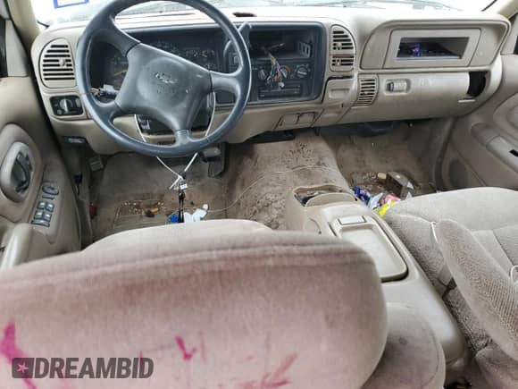 1998 Chevrolet Silverado 3500 с VIN 1GCGC33R6WF062753, выставлен на аукционе Copart как лот 67075235 с пробегом 239 037 миль миль и Списание • Salvage title. История ставок и продаж доступна на DreamBid. Изображение 8.