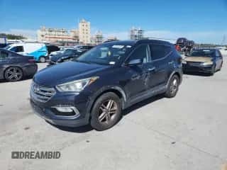 2017 Hyundai Santa Fe 2.4L z VIN 5NMZU3LBXHH011318, wystawiony jako Copart lot #89848685 z przebiegiem 121 332 mil mil oraz Czysty tytuł • Clean title. Historia ofert i sprzedaży dostępna na DreamBid. Obrazek 1.